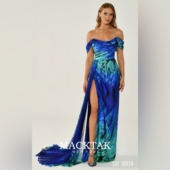 Dresses & Skirts - macktakny alfabeta dress blogger fav